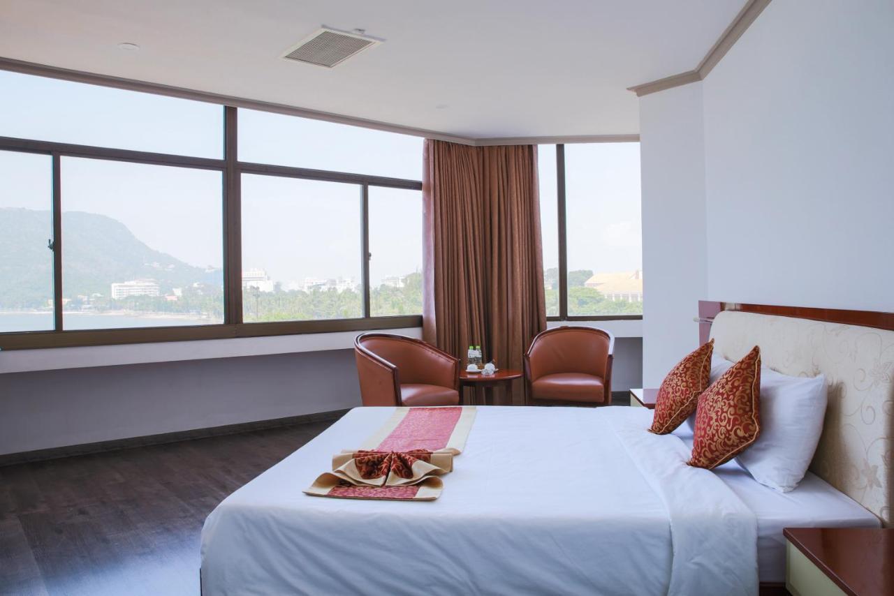 Vung Tau P&T Hotel מראה חיצוני תמונה