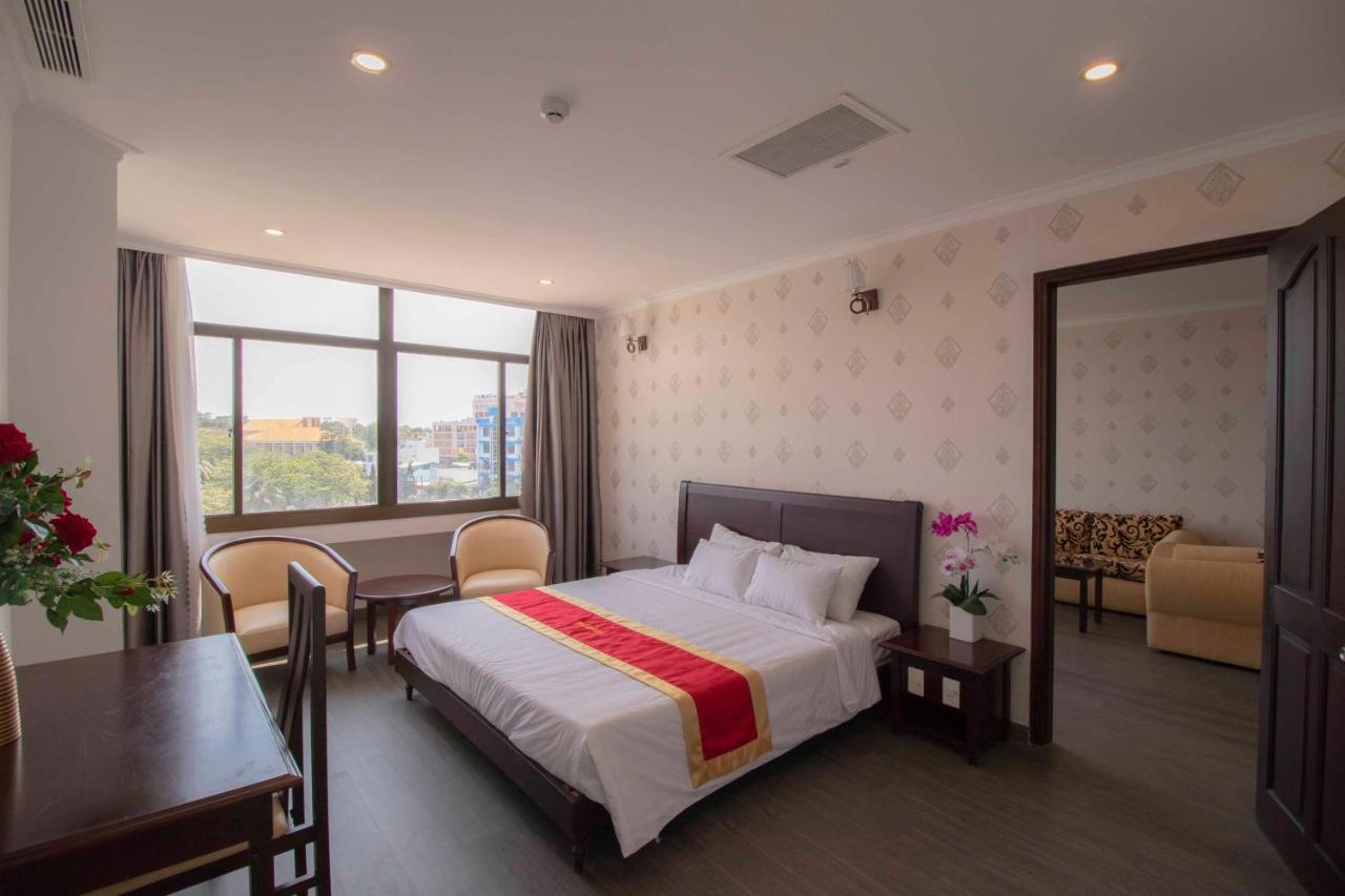 Vung Tau P&T Hotel מראה חיצוני תמונה