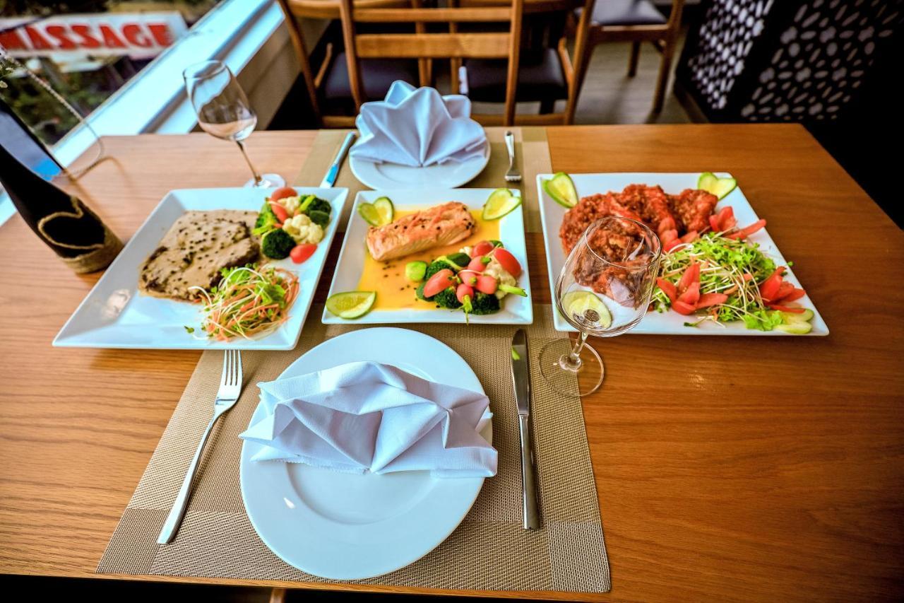 Vung Tau P&T Hotel מראה חיצוני תמונה