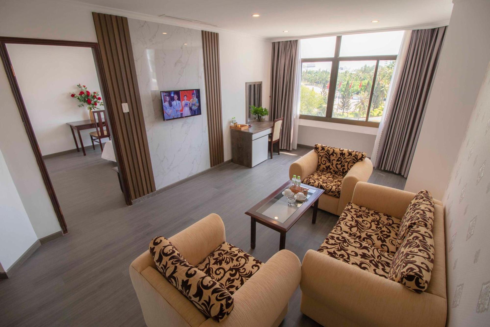 Vung Tau P&T Hotel מראה חיצוני תמונה