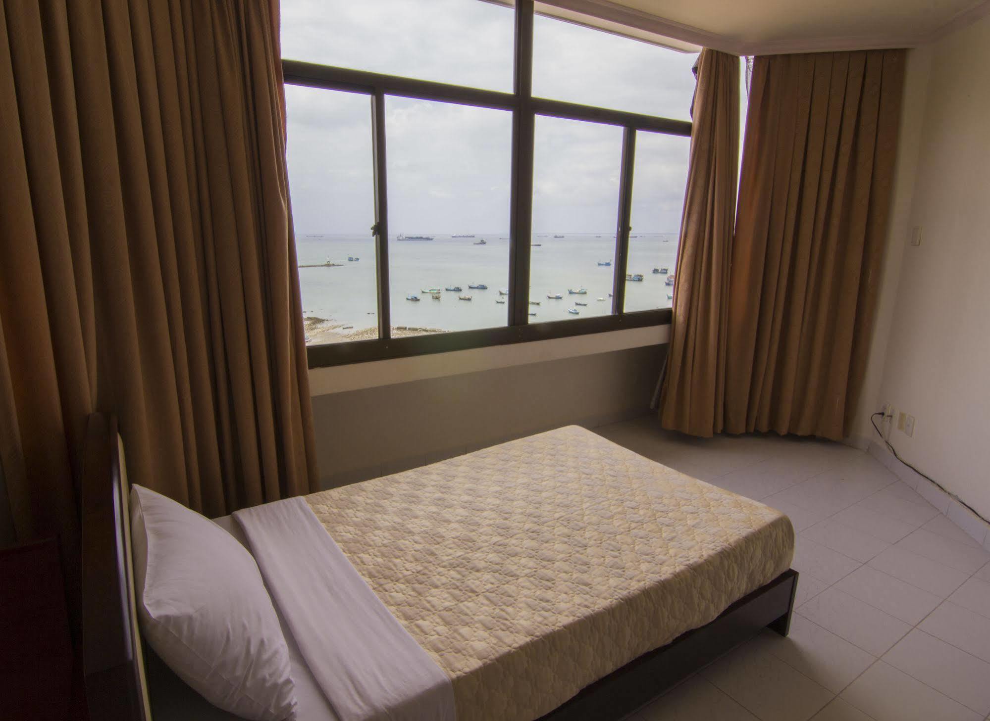 Vung Tau P&T Hotel מראה חיצוני תמונה