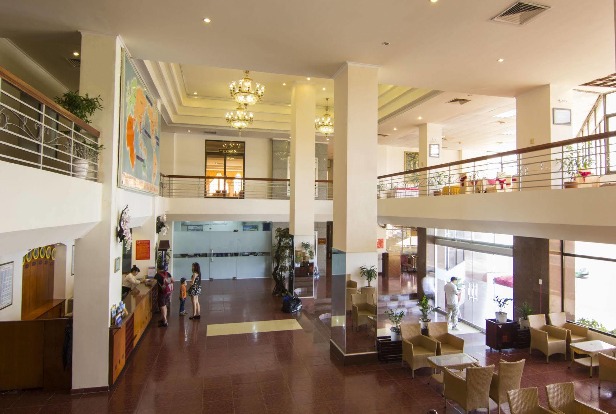 Vung Tau P&T Hotel מראה חיצוני תמונה